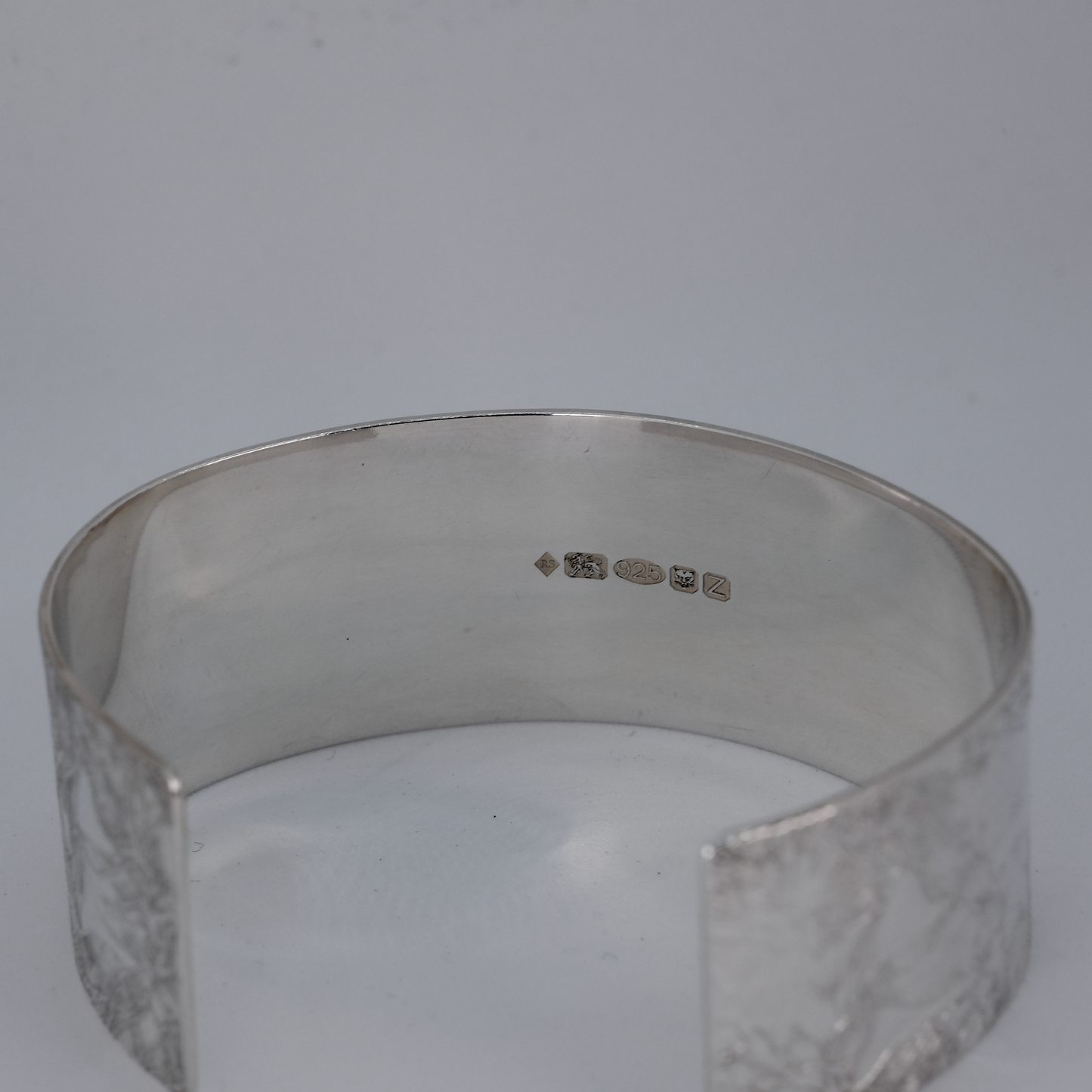 Flowers In The Wind Design Cuff