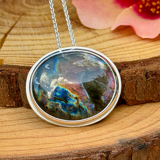 Spectrolite Oval Pendant
