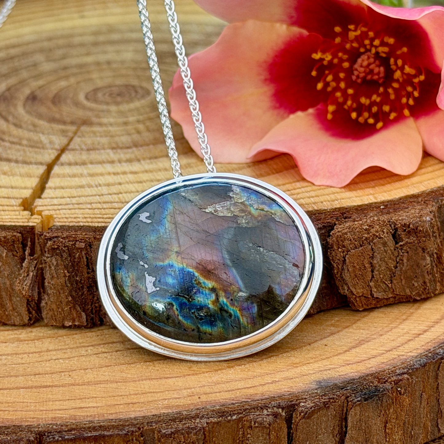Spectrolite Oval Pendant